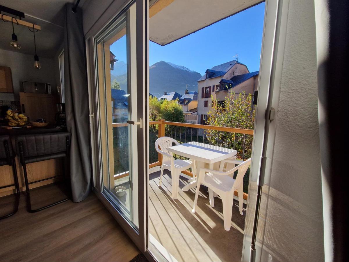 לוז-סן-סובר Appartement Renove Proche De Luz Saint Sauveur 1Chambre Et 1 Coin Cabine מראה חיצוני תמונה